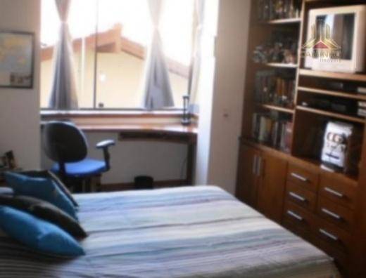 Apartamento à venda com 3 quartos, 169m² - Foto 8