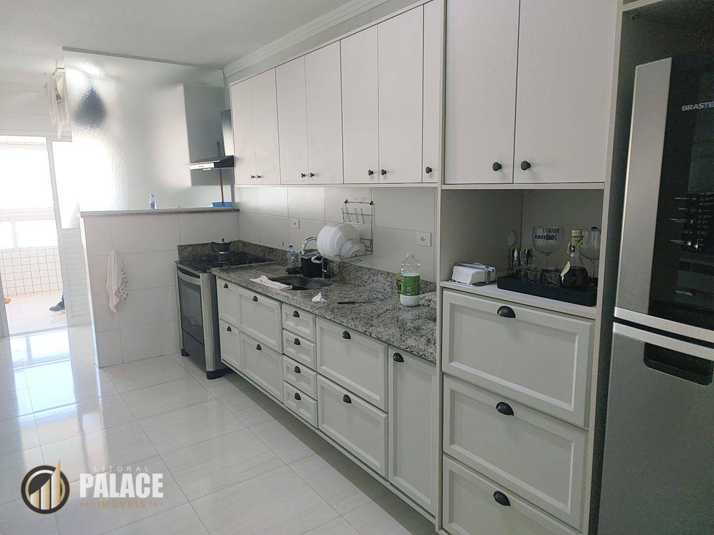 Apartamento à venda com 3 quartos, 129m² - Foto 1