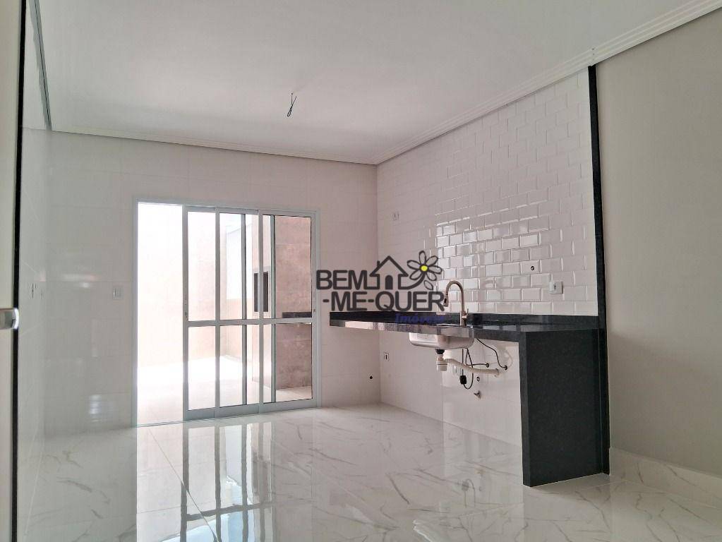 Sobrado à venda com 3 quartos, 150m² - Foto 1