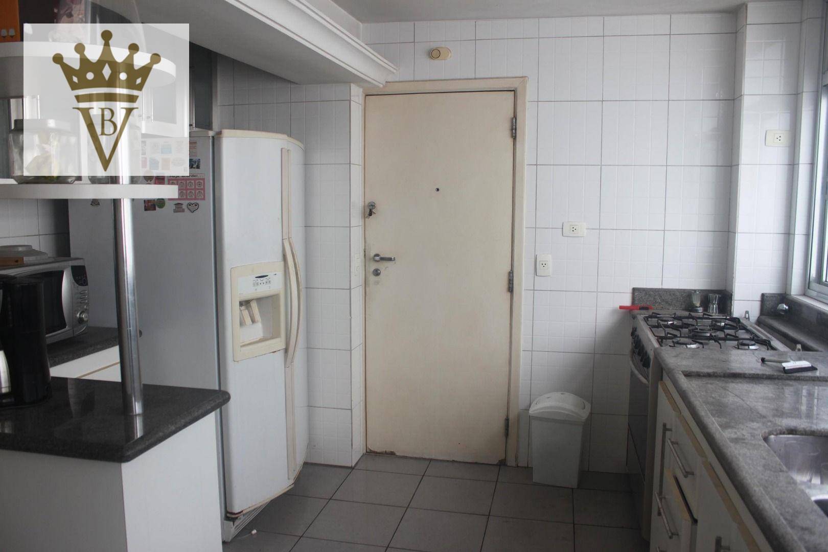 Apartamento à venda com 2 quartos, 198m² - Foto 12