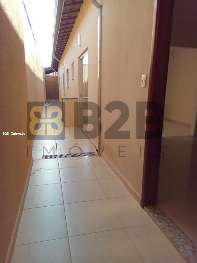 Casa à venda com 3 quartos, 127m² - Foto 15