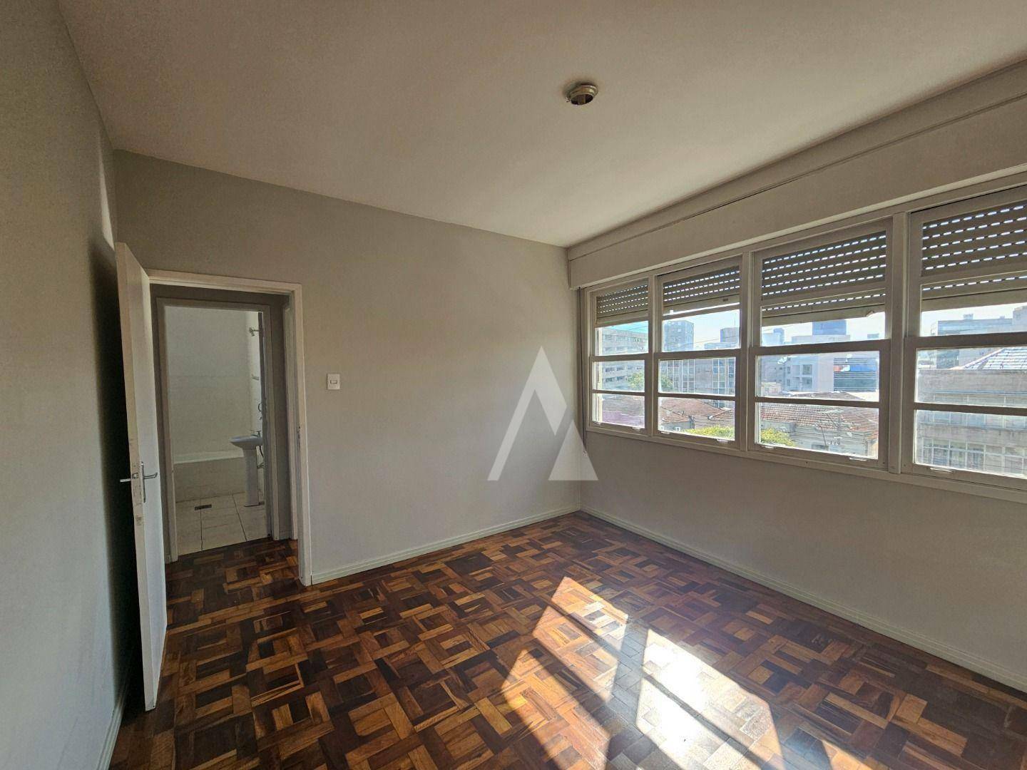 Apartamento para alugar com 2 quartos, 75m² - Foto 5
