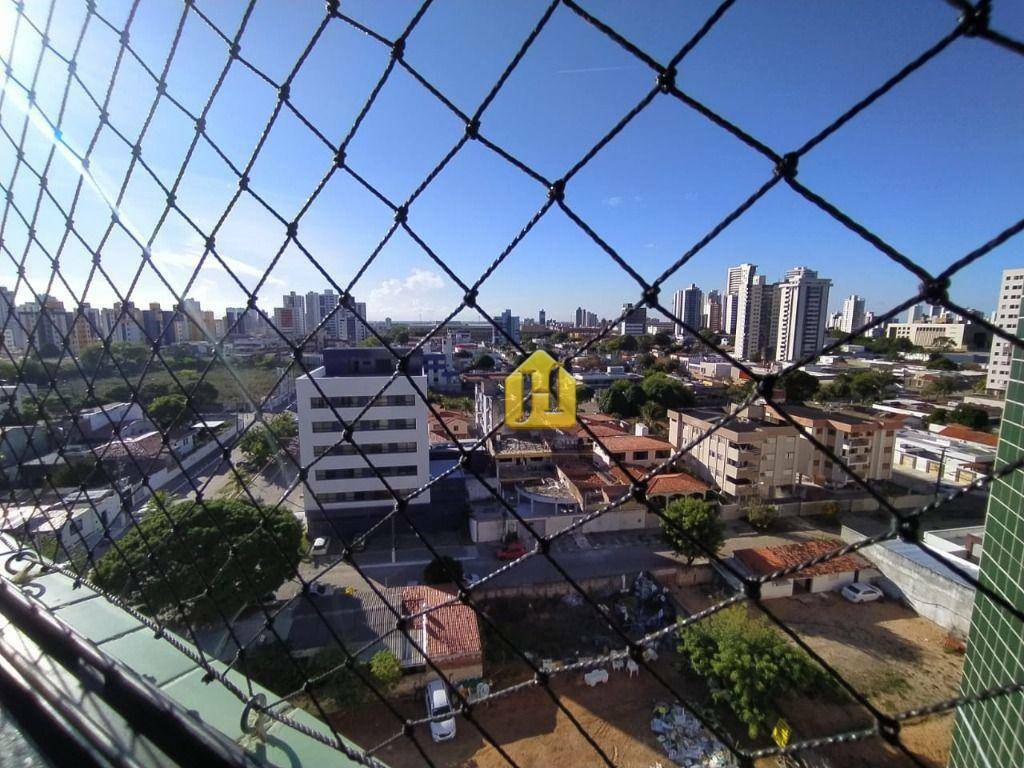 Apartamento para alugar com 3 quartos, 183m² - Foto 27