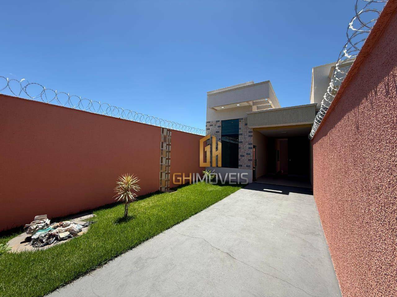 Casa à venda com 3 quartos, 98m² - Foto 4