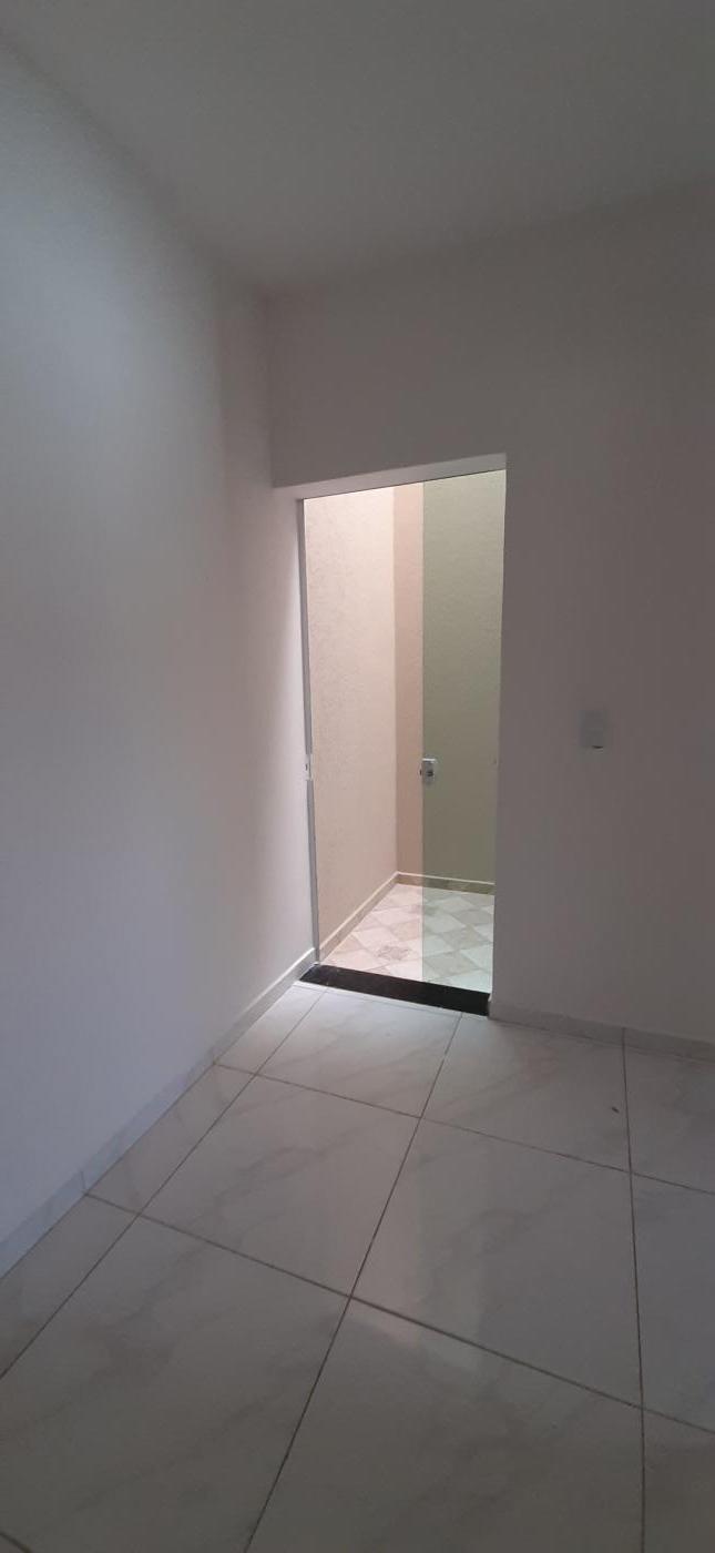 Apartamento à venda com 2 quartos, 40m² - Foto 21