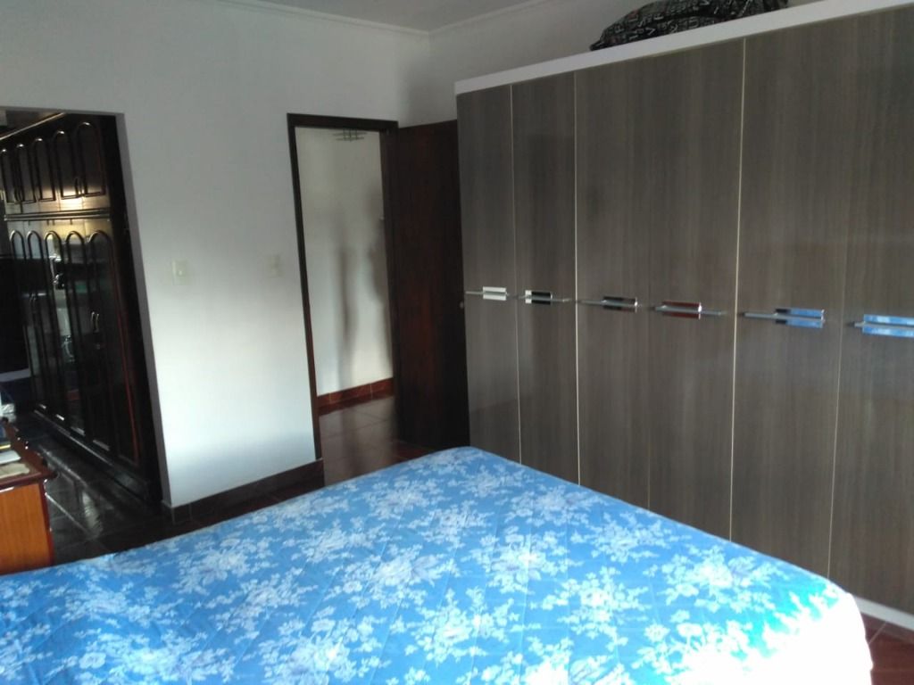 Sobrado à venda com 3 quartos, 188m² - Foto 4