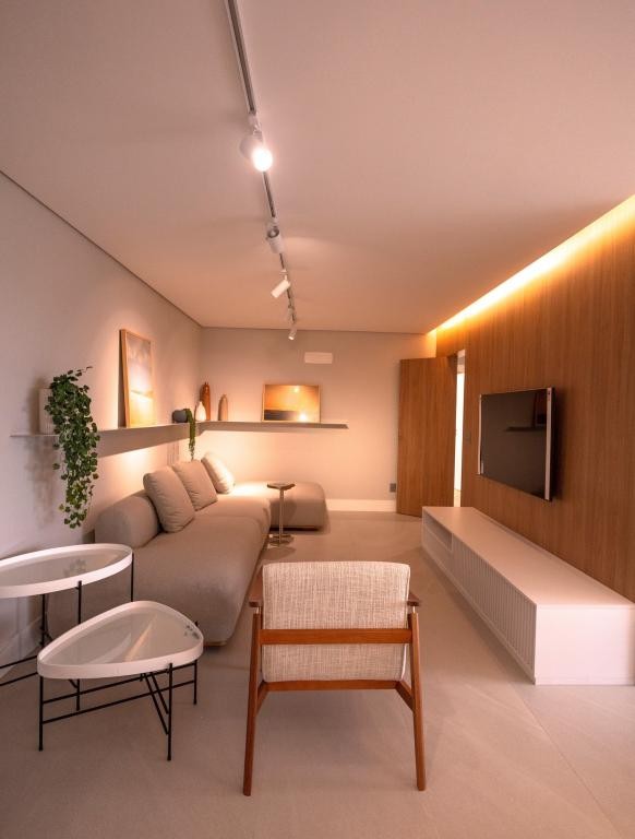 Apartamento à venda com 3 quartos, 135m² - Foto 6