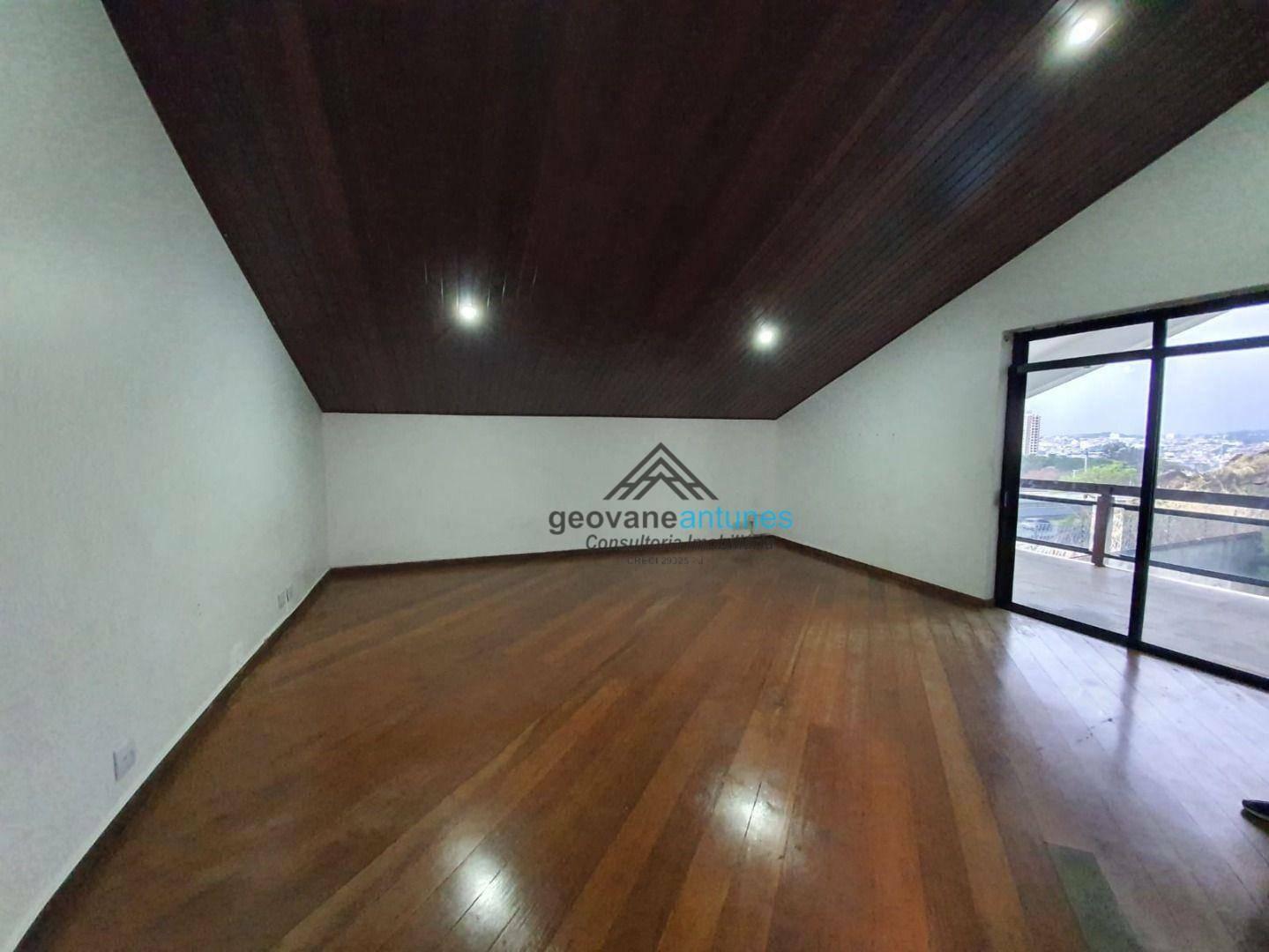 Sobrado à venda com 4 quartos, 681m² - Foto 35