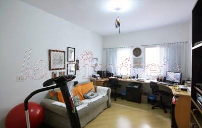 Apartamento à venda com 4 quartos, 274m² - Foto 3