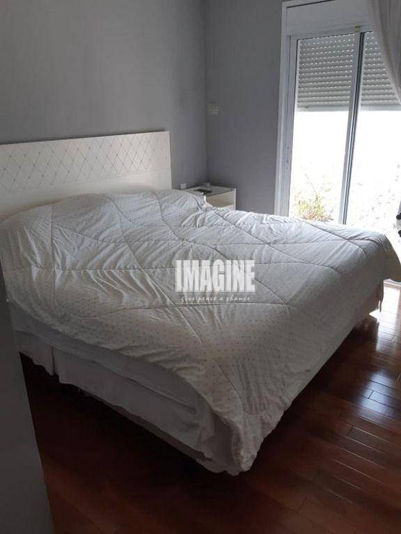 Apartamento à venda com 4 quartos, 146m² - Foto 9