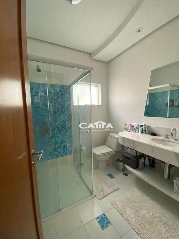 Sobrado à venda e aluguel com 3 quartos, 400m² - Foto 30