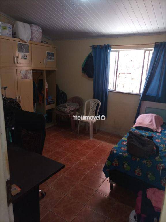 Casa à venda com 3 quartos, 250m² - Foto 8