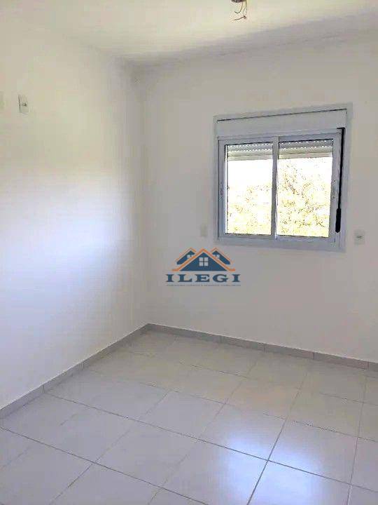 Apartamento à venda com 2 quartos, 75m² - Foto 13