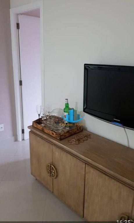 Apartamento à venda com 2 quartos, 68m² - Foto 5