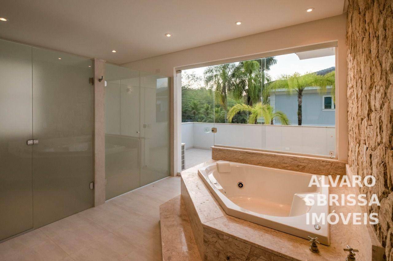 Casa de Condomínio à venda com 5 quartos, 750m² - Foto 50