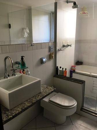 Apartamento à venda com 3 quartos, 153m² - Foto 10