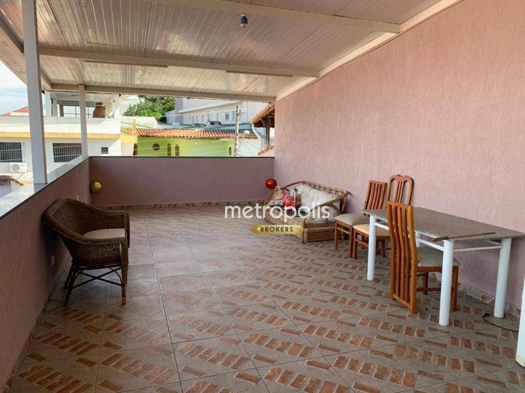 Sobrado à venda com 2 quartos, 220m² - Foto 42