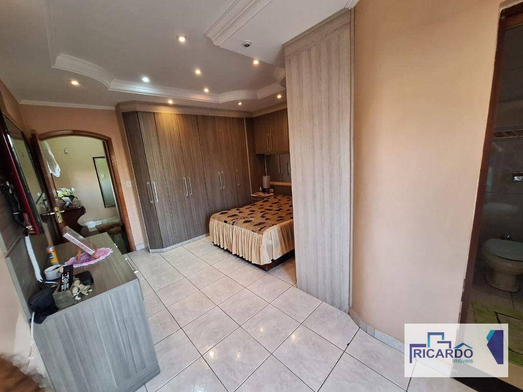 Sobrado à venda com 5 quartos, 380m² - Foto 6