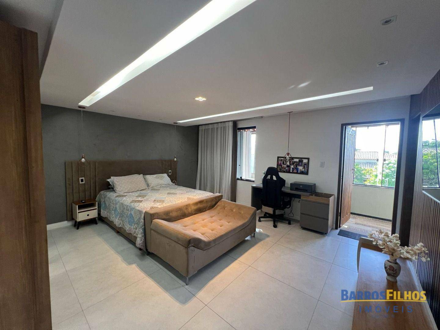 Casa à venda com 8 quartos, 620m² - Foto 20