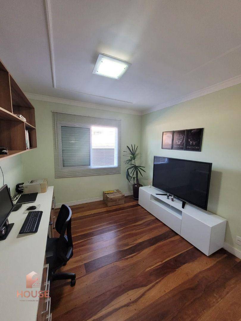 Casa de Condomínio à venda com 4 quartos, 368m² - Foto 38