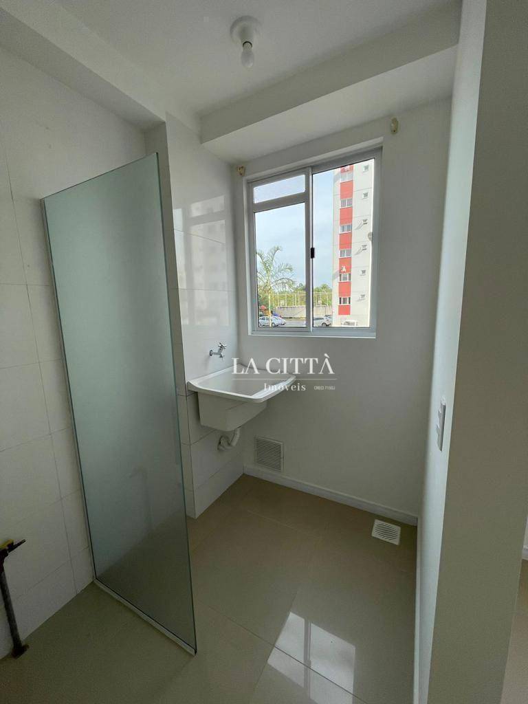Apartamento para alugar com 2 quartos, 46m² - Foto 4
