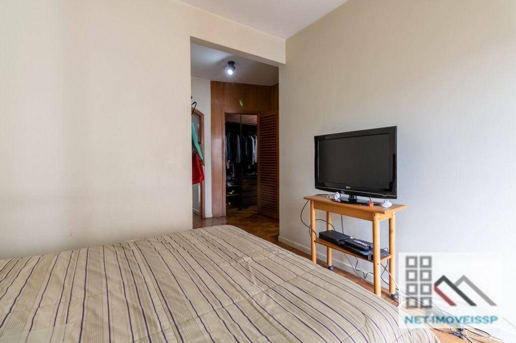 Apartamento à venda com 4 quartos, 246m² - Foto 43