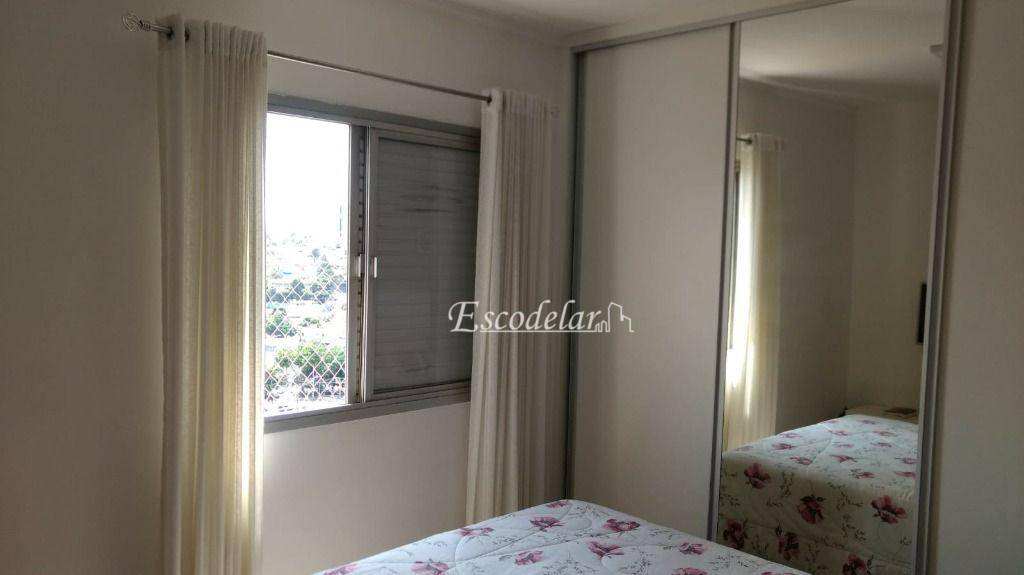 Apartamento à venda com 2 quartos, 64m² - Foto 23