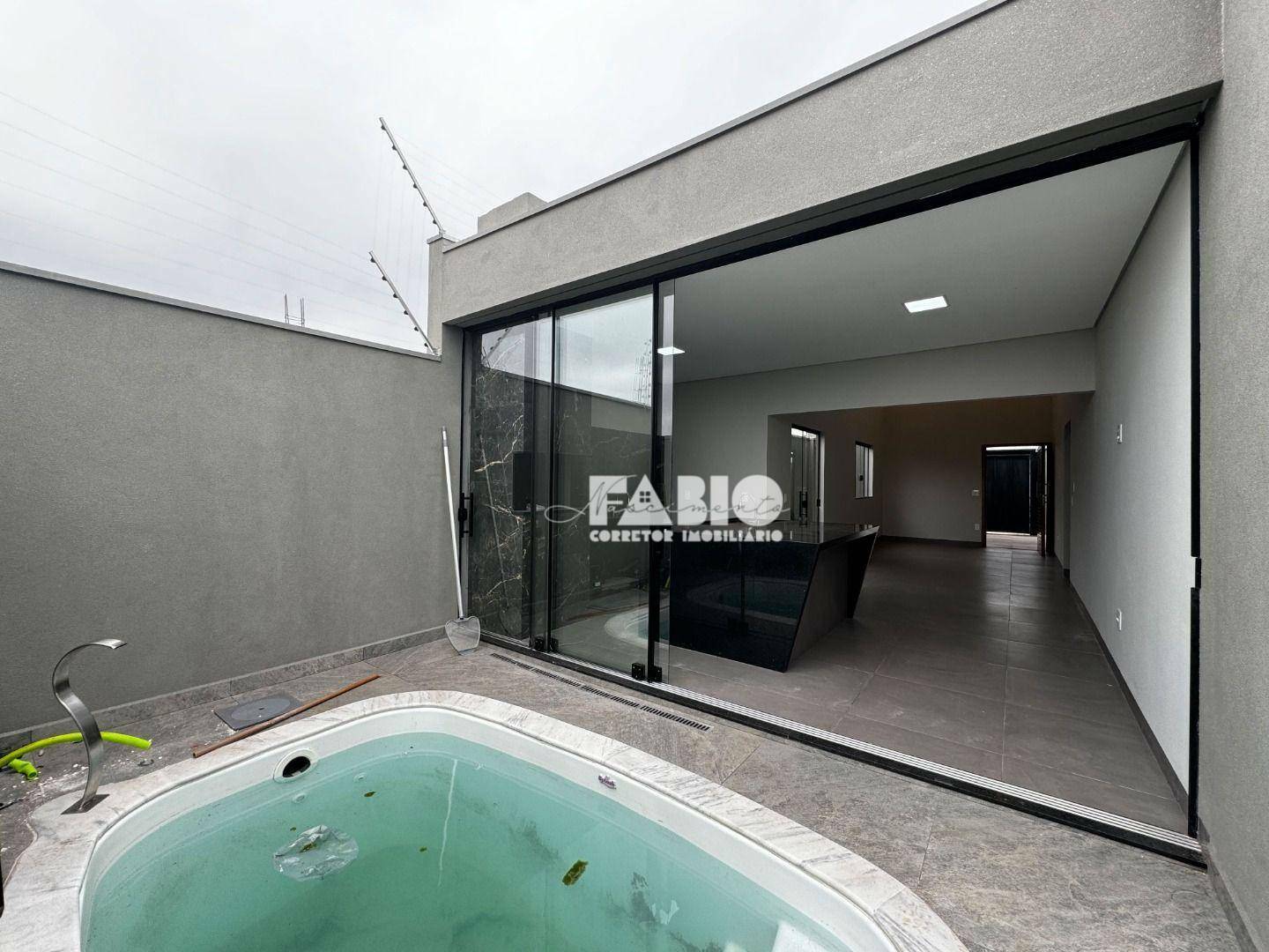 Casa à venda com 3 quartos, 121m² - Foto 11