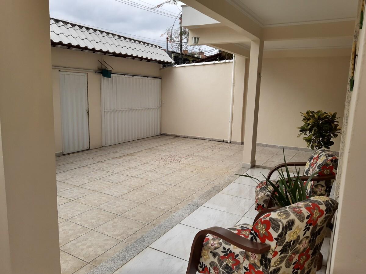 Casa à venda com 3 quartos, 270m² - Foto 5