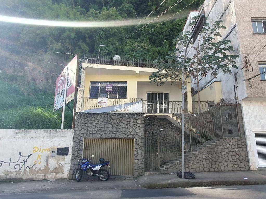 Casa de Condomínio à venda e aluguel com 4 quartos, 250m² - Foto 21