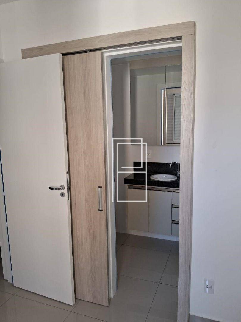 Apartamento à venda com 3 quartos, 101m² - Foto 3