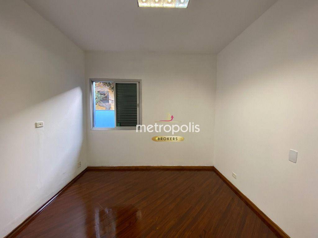 Casa para alugar com 4 quartos, 160m² - Foto 4