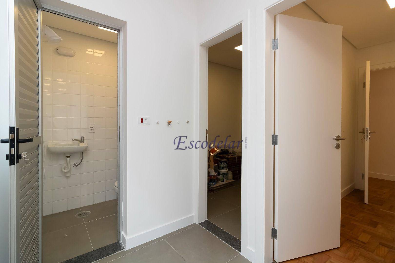 Apartamento à venda com 3 quartos, 267m² - Foto 35