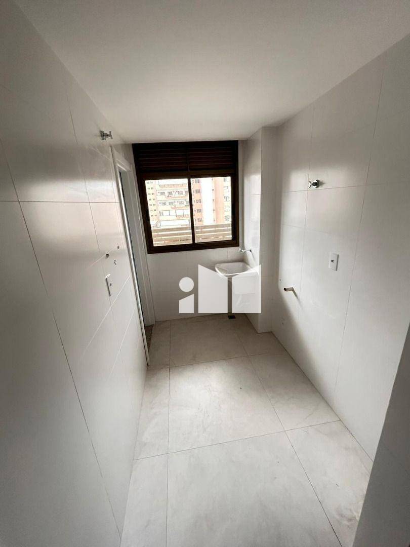 Apartamento à venda com 4 quartos, 150m² - Foto 19