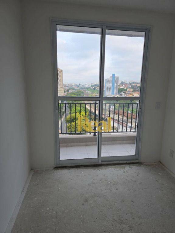 Apartamento à venda com 2 quartos, 42m² - Foto 1