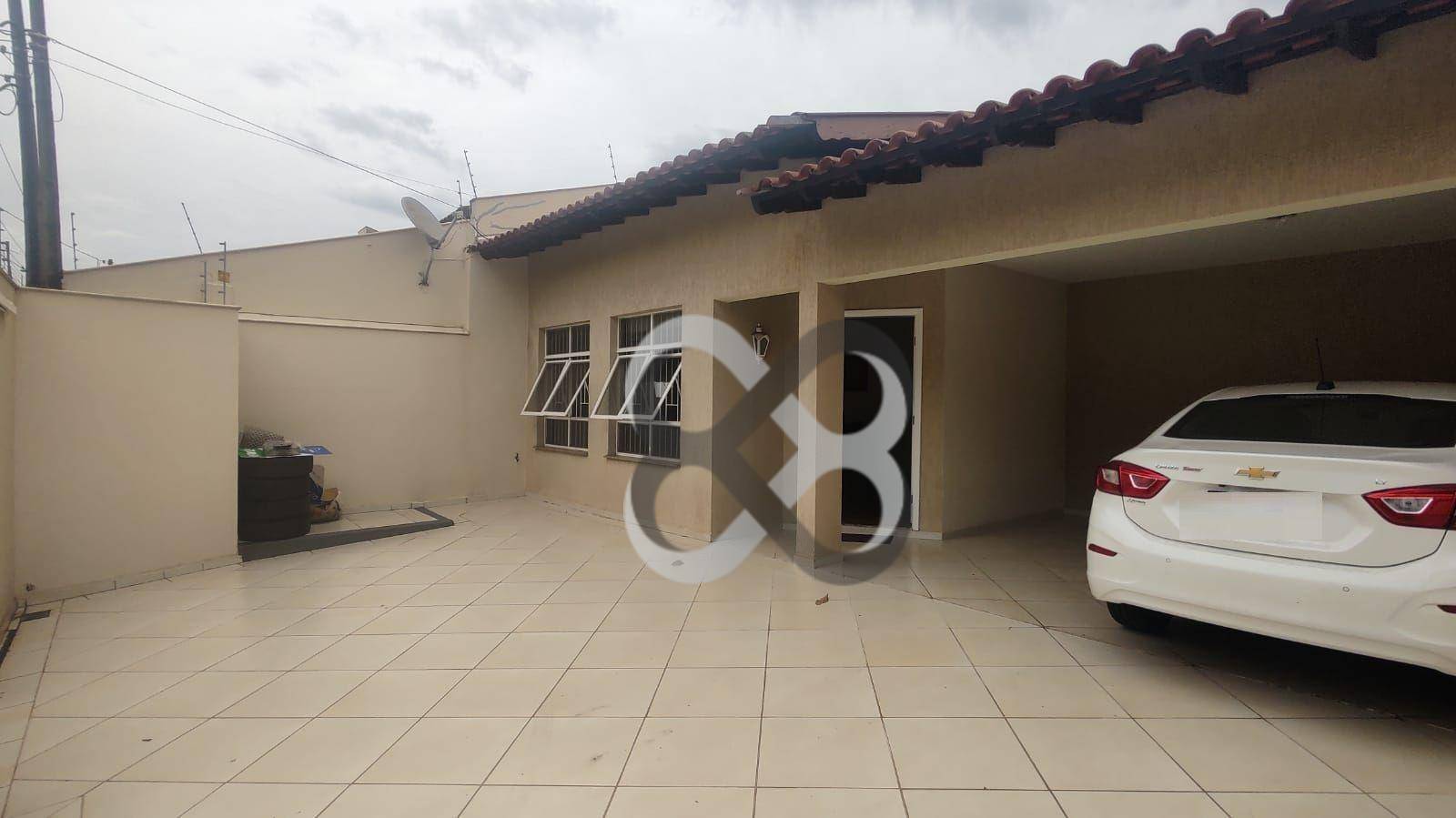 Casa à venda com 4 quartos, 193m² - Foto 2