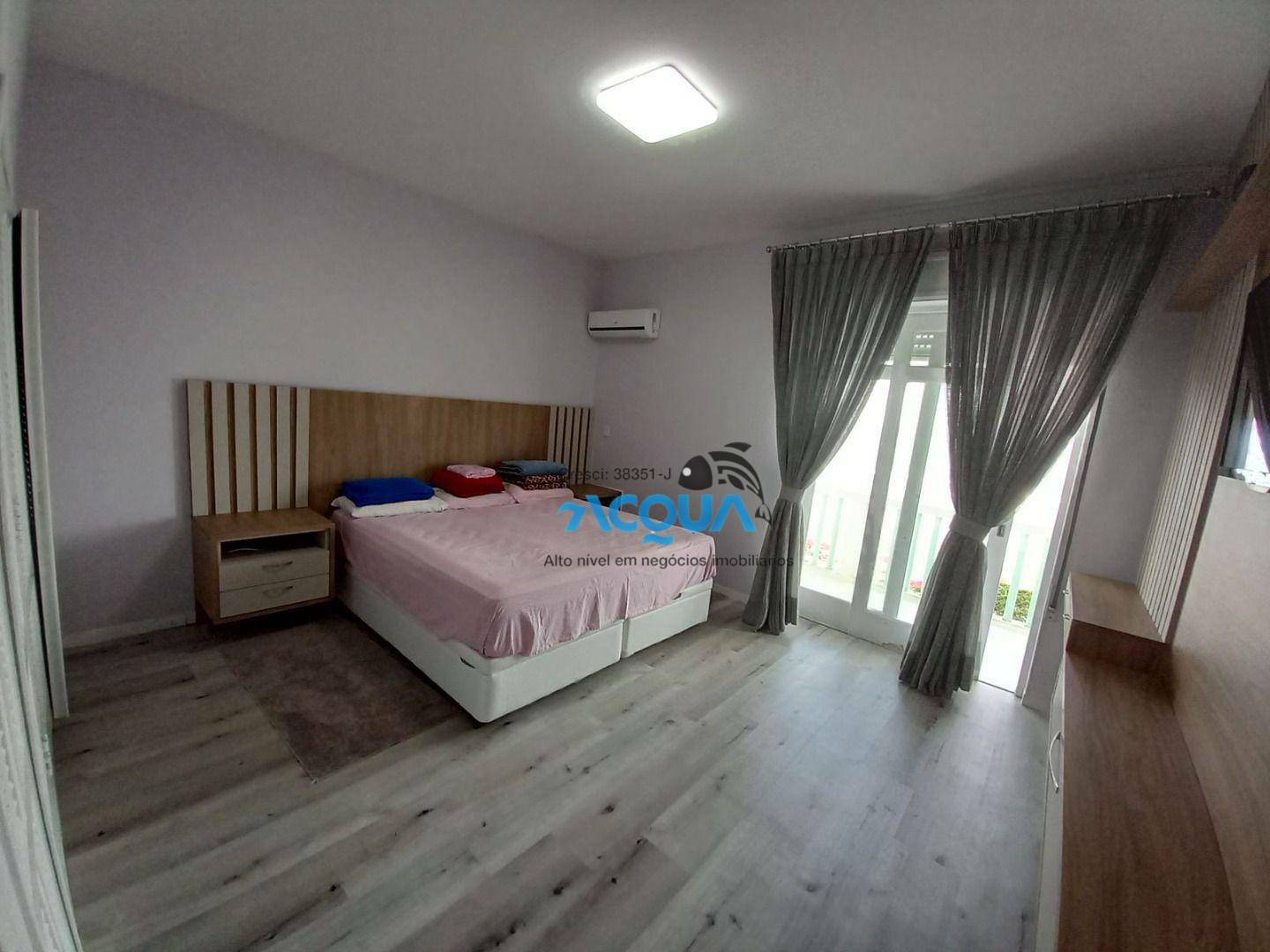 Apartamento à venda com 6 quartos, 200m² - Foto 6