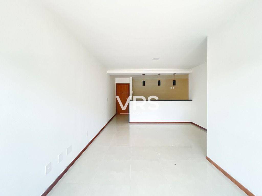 Apartamento à venda com 2 quartos, 90m² - Foto 1