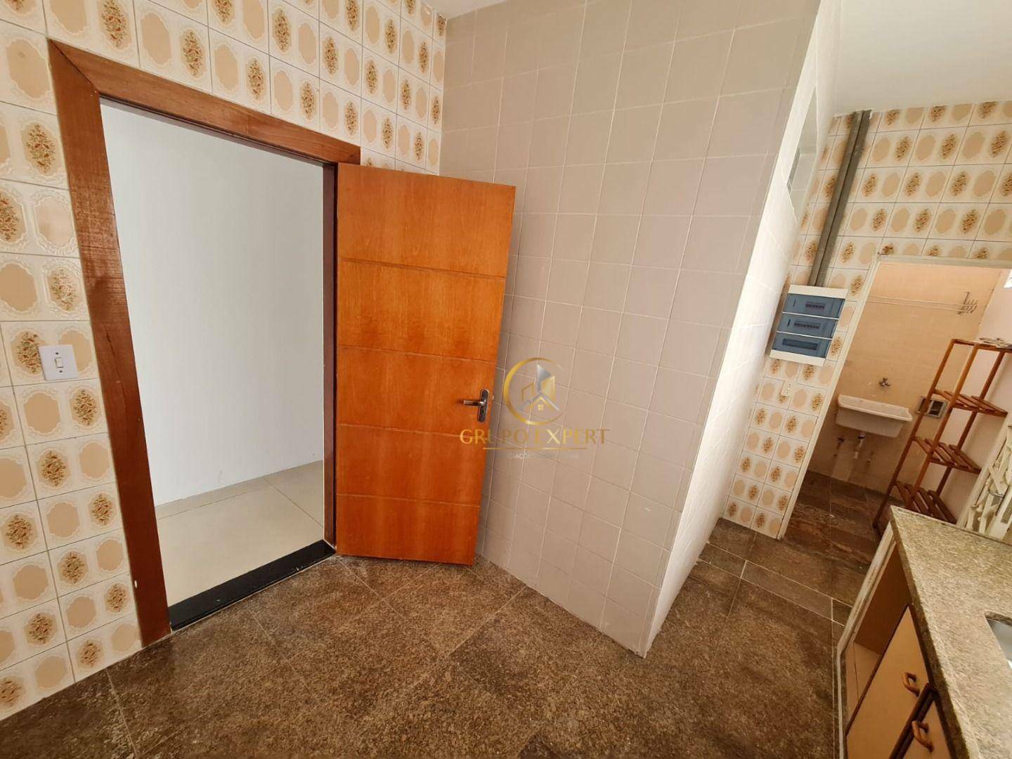 Casa para alugar com 3 quartos, 80m² - Foto 10