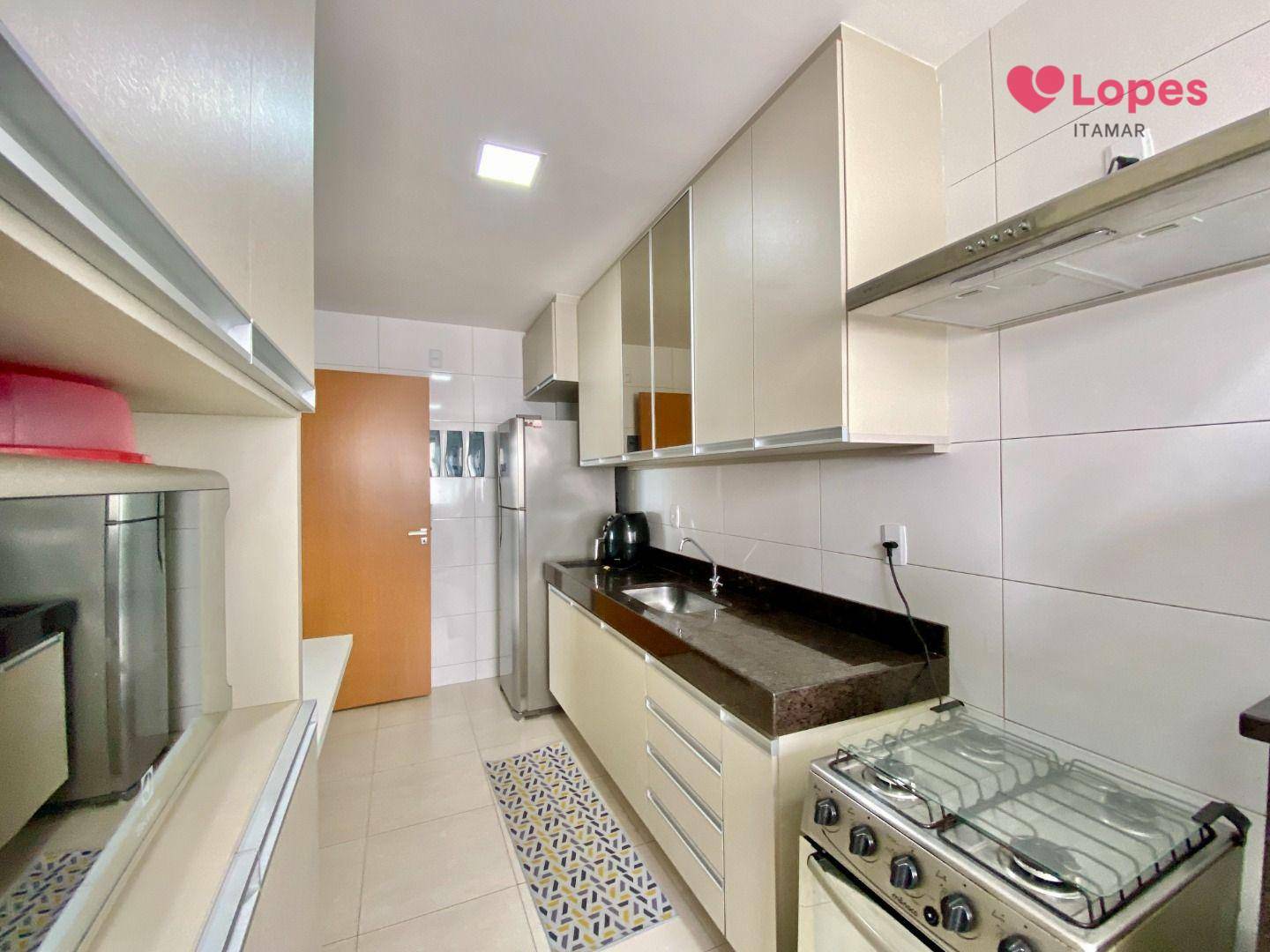 Apartamento à venda com 3 quartos, 95m² - Foto 32