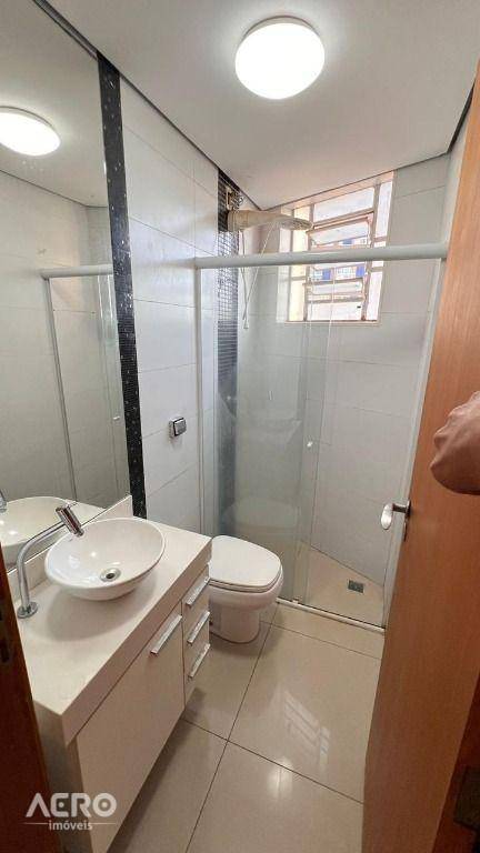 Apartamento à venda com 2 quartos, 72m² - Foto 9