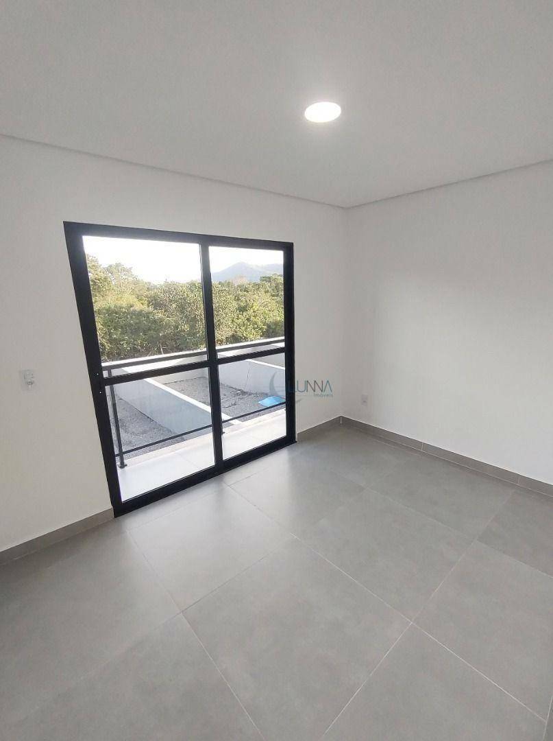 Sobrado à venda com 3 quartos, 115m² - Foto 4