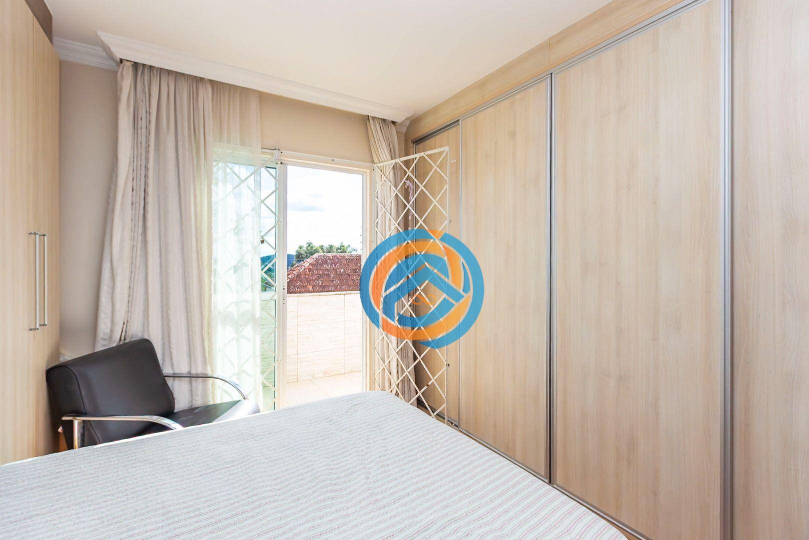 Sobrado à venda com 5 quartos, 220m² - Foto 21