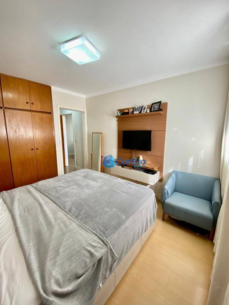 Apartamento à venda com 2 quartos, 104m² - Foto 13