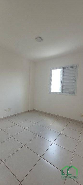 Apartamento à venda com 3 quartos, 83m² - Foto 16