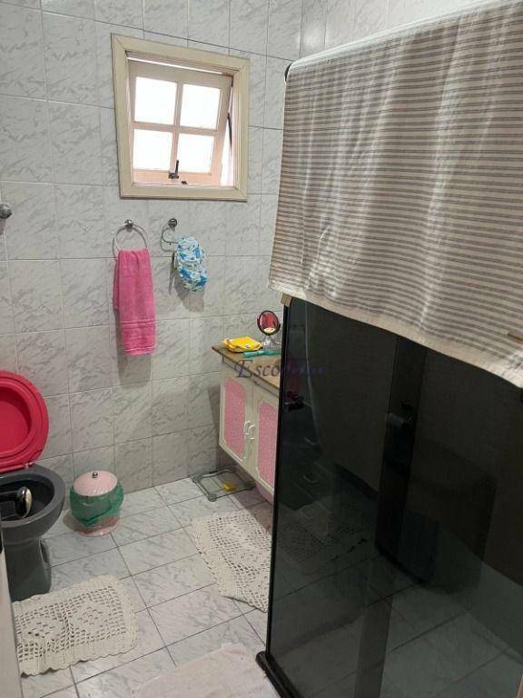 Sobrado à venda com 3 quartos, 180m² - Foto 23