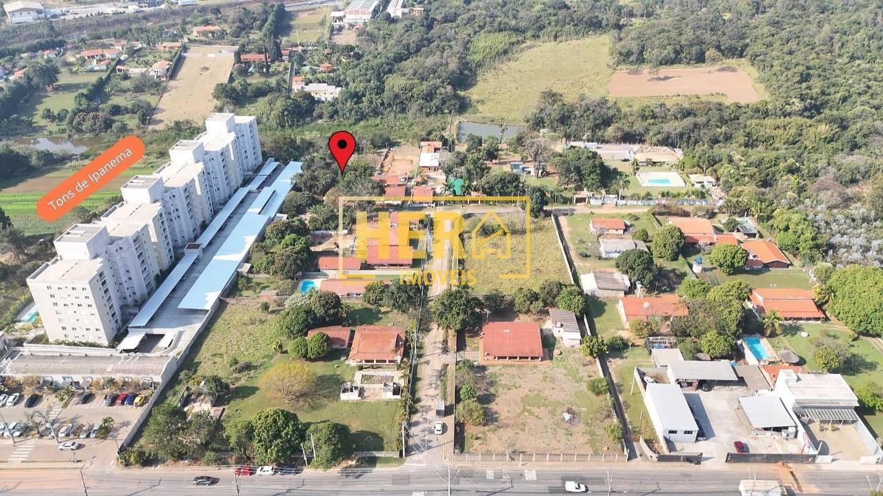 Chácara à venda com 2 quartos, 242m² - Foto 9
