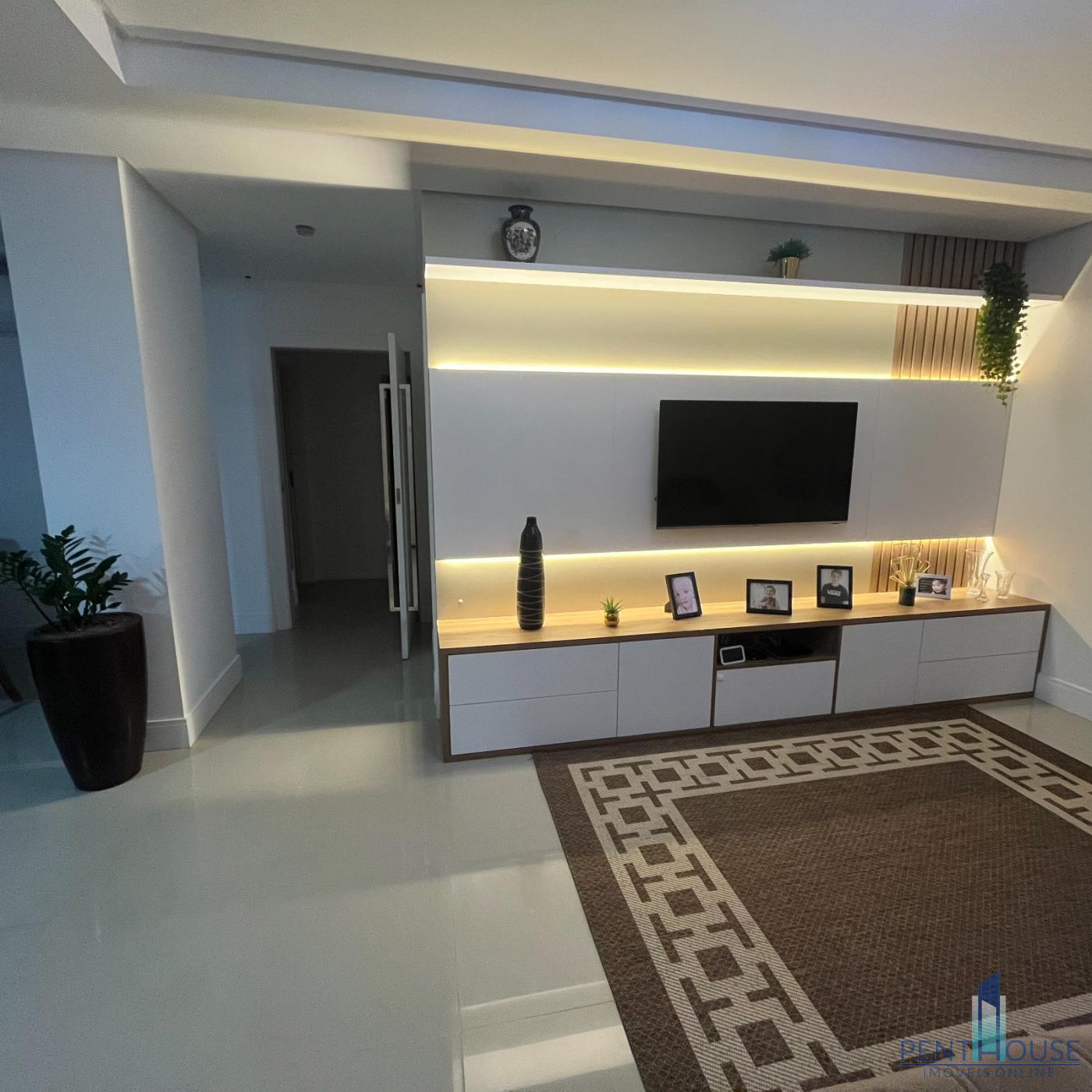 Apartamento à venda com 3 quartos, 129m² - Foto 12