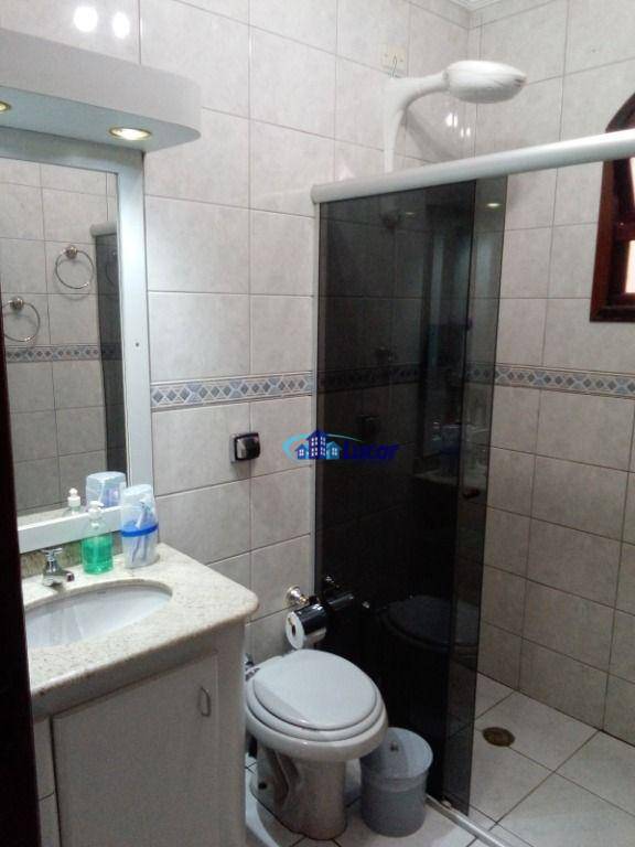 Sobrado à venda com 3 quartos, 214m² - Foto 17