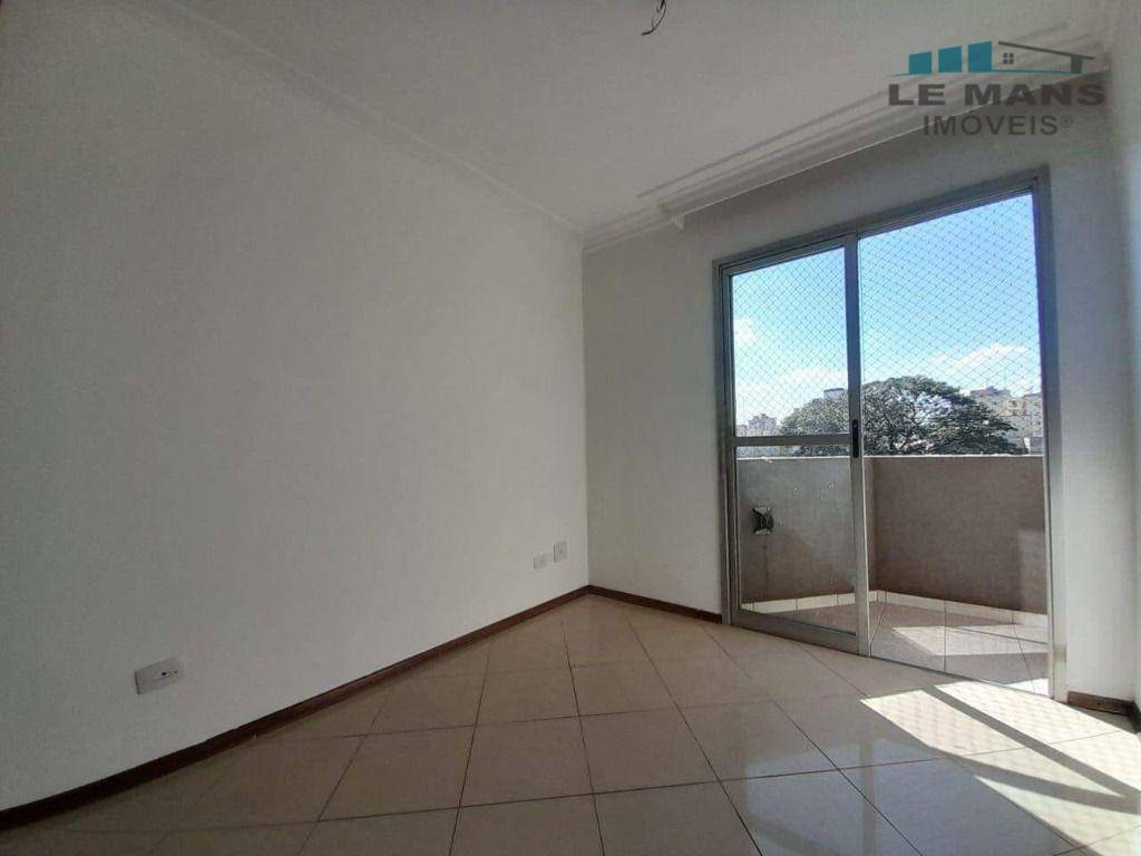 Apartamento à venda com 3 quartos, 82m² - Foto 2